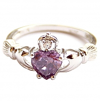 Кладдахское кольцо с камнем аметистом купить