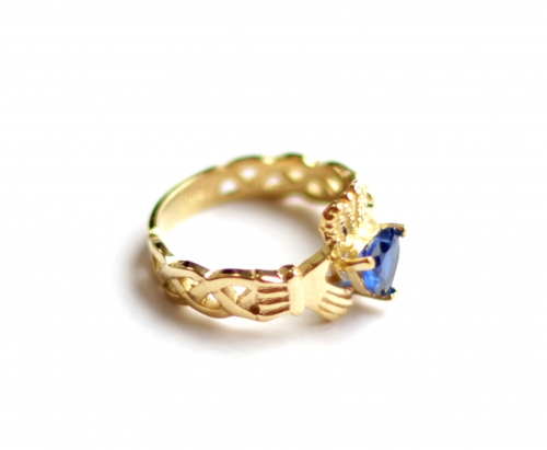 Золотое кольцо Кладда с сапфиром "Кельты" 10К