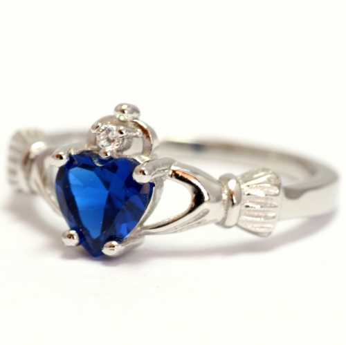 Кладдахское кольцо с синим цирконом
