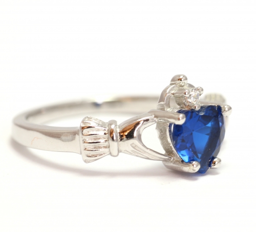 Кладдахское кольцо с синим цирконом